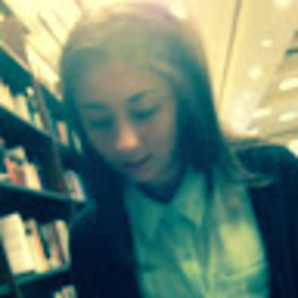 Meet your Posher, Alexis